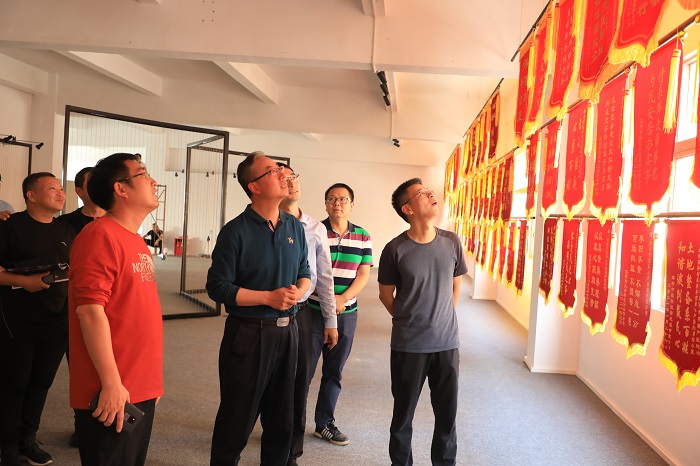 区委常委韩荡同志到梅观创新产业走廊福城观澜产业地块土地整备项目现场调研