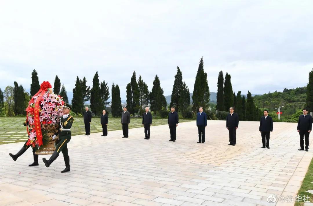 习近平向湘江战役红军烈士敬献花篮，参观红军长征湘江战役纪念馆，龙华区，龙华政府在线，龙华区政府在线