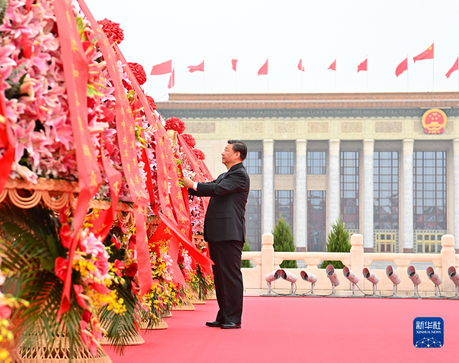 烈士纪念日向人民英雄敬献花篮仪式在京隆重举行，龙华区，龙华政府在线，龙华区政府在线
