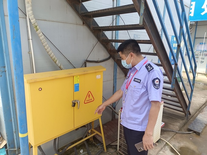 福城街道开展重点场所用电用气安全大检查行动3.jpg