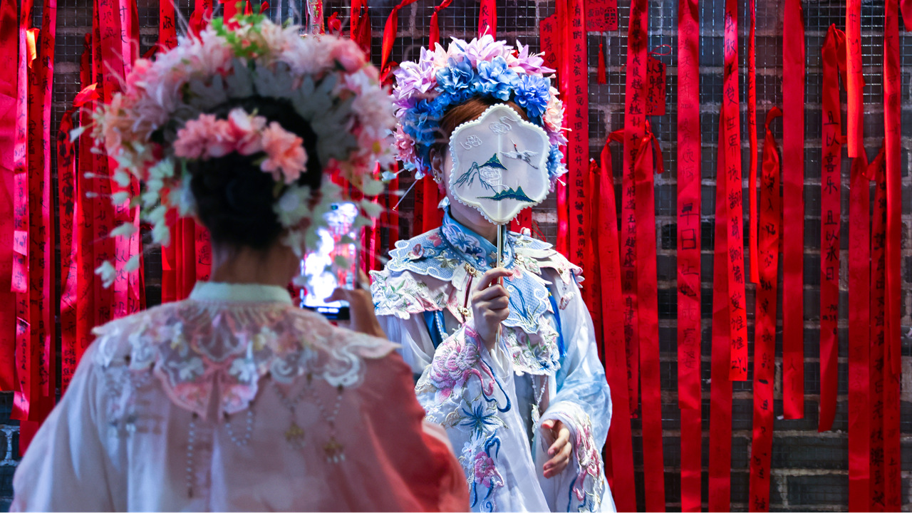 Explore China chic and Hakka culture at Guanlan Ancient Market Cultural Festival,longhua,longhua district,Longhua Government Online