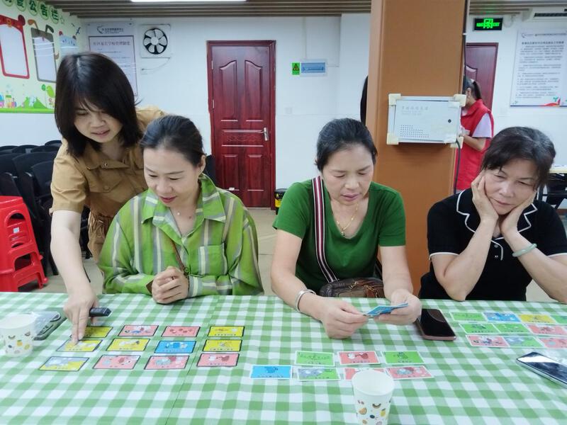 彩绘面具+情感分享，观澜街道新澜社区艺术疗愈帮助女性释放压力