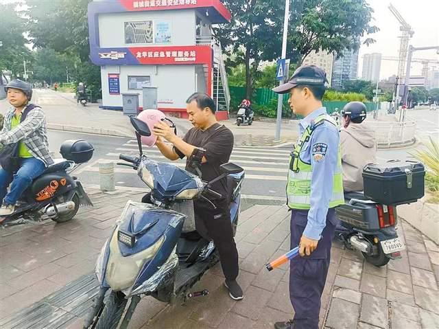 龙华福城电单车骑乘头盔佩戴率跃至近九成2.png