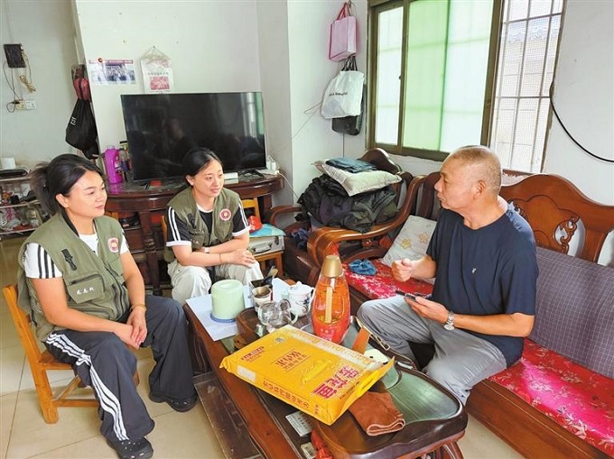 福城街道:把关怀和温暖送给“最可爱的人”1.jpg