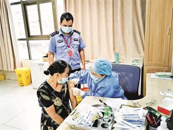 福城街道疫苗接种“闭环”服务获点赞.jpg