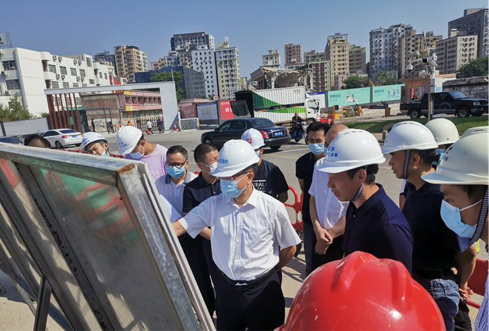 现场调研油松路（布龙路至东环二路）改造工程_副本.png