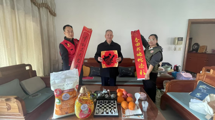 赠春联2.jpg