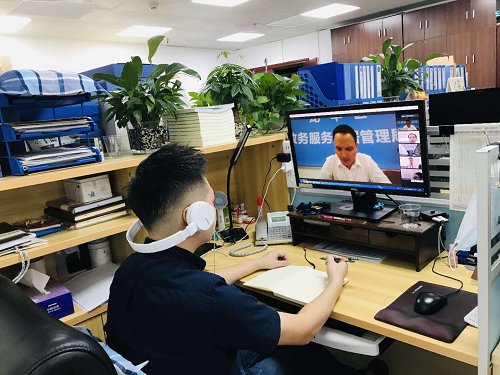 龙华区举行政务公开标准化规范化试点及相关业务培训 龙华区举行政务公开标准化规范化试点及相关业务培训